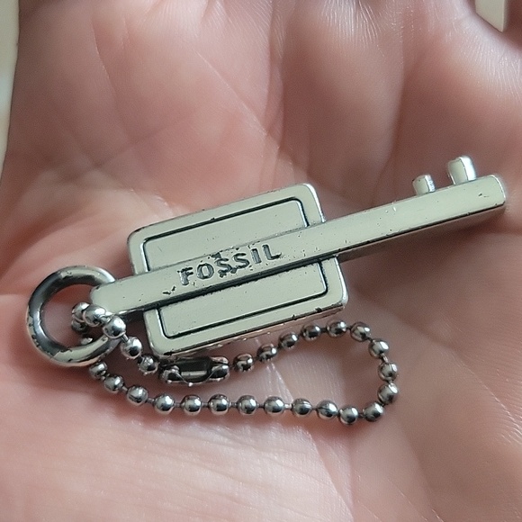 Fossil Key or purses holder - Picture 2 of 3